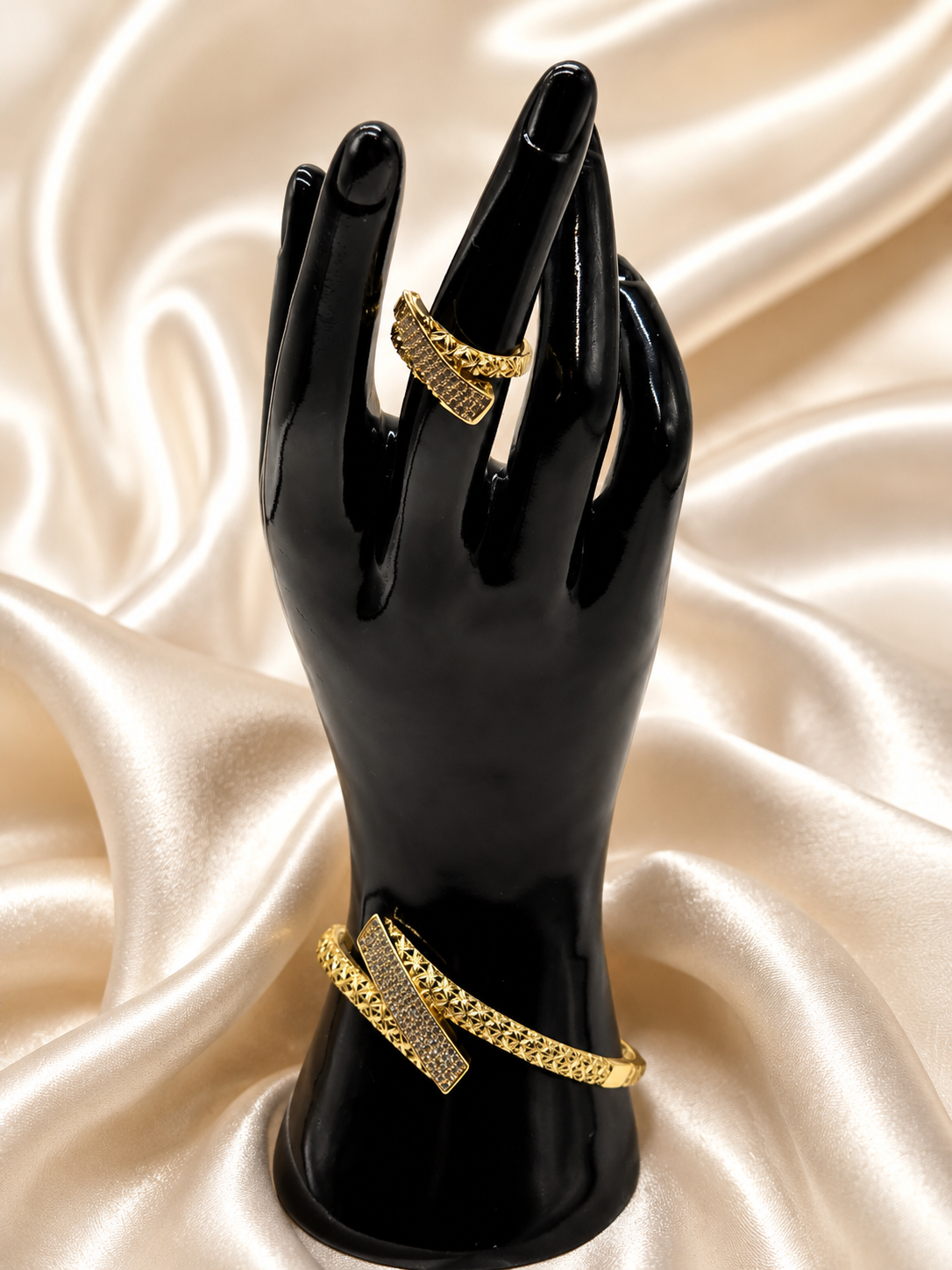 Gold Crystal Ring & Bangle Set – Luxury Matching Jewellery Set