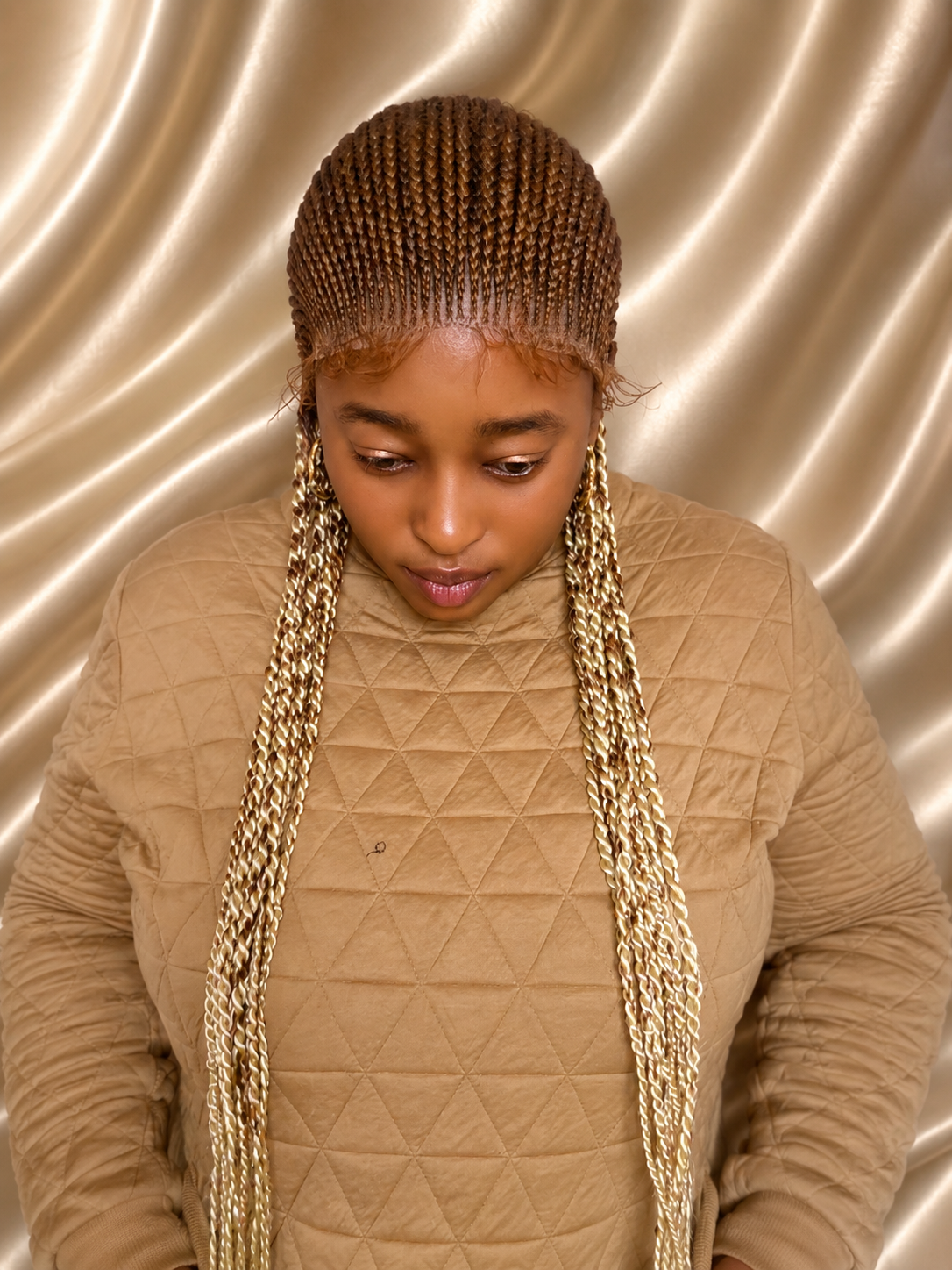 Golden Glow Knotless Braids